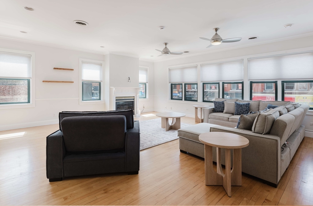 6 Cushing Street, Unit 1 Waltham, MA 02453 - Photo 7 of 37