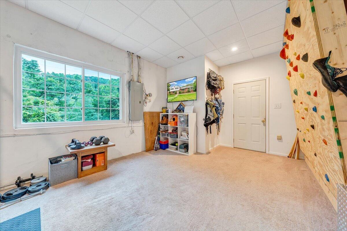 5920 Brahma Road Roanoke, VA 24018 - Photo 45 of 77 045-MIB08202