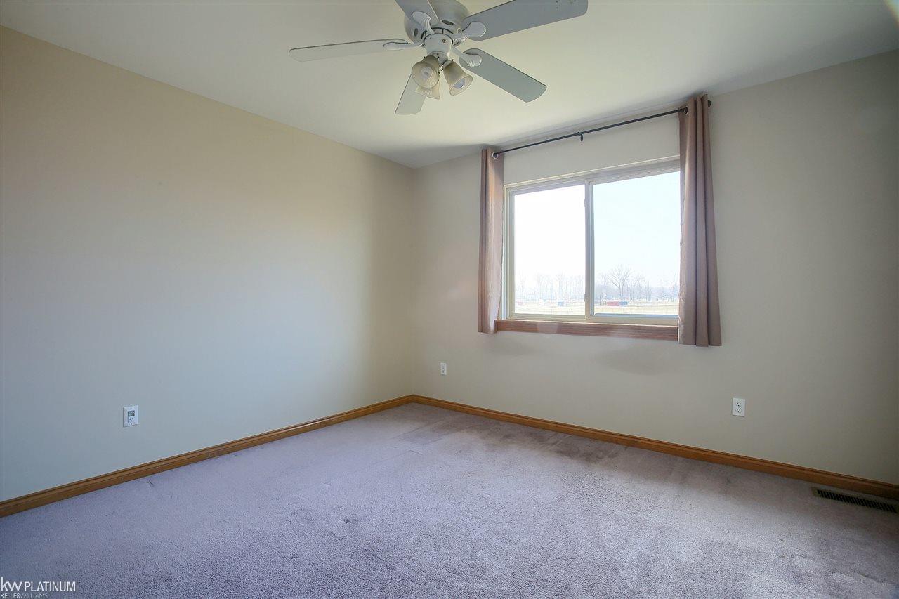 53851 Orson Road New Baltimore, MI 48047 - Photo 20 of 31 50030951-19.JPG