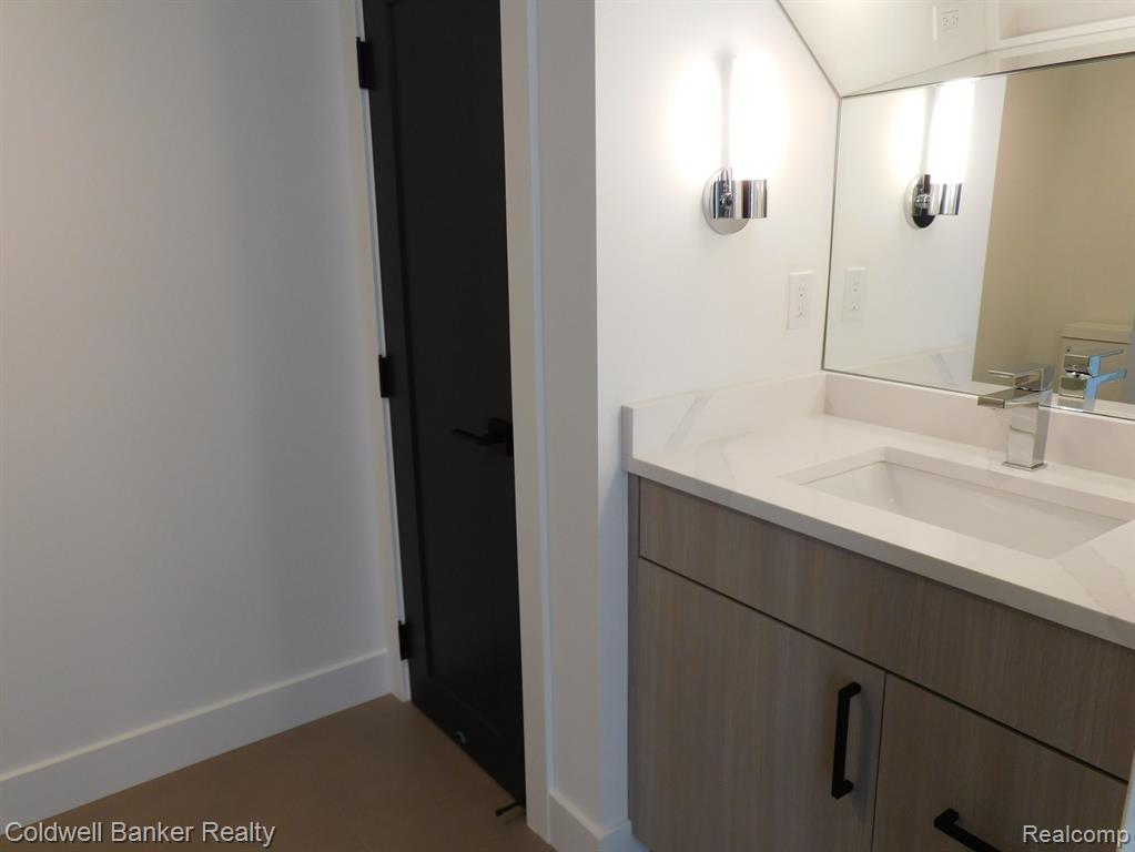 1439 Ruffner Avenue Birmingham, MI 48009 - Photo 38 of 46 Gallery Image 38