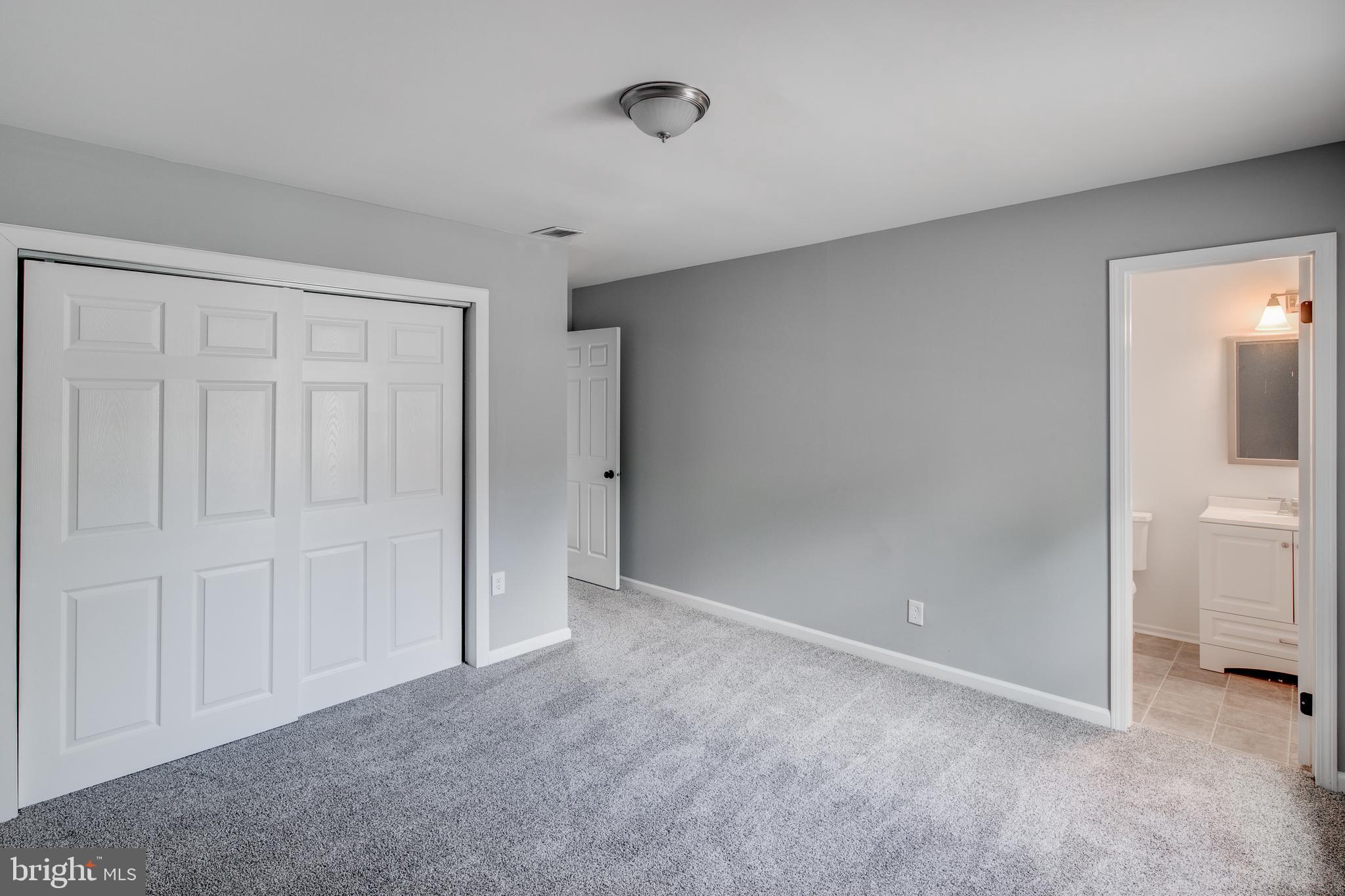 14 Longhurst Road Marlton, NJ 08053 - Photo 12 of 27 Gallery Image 12