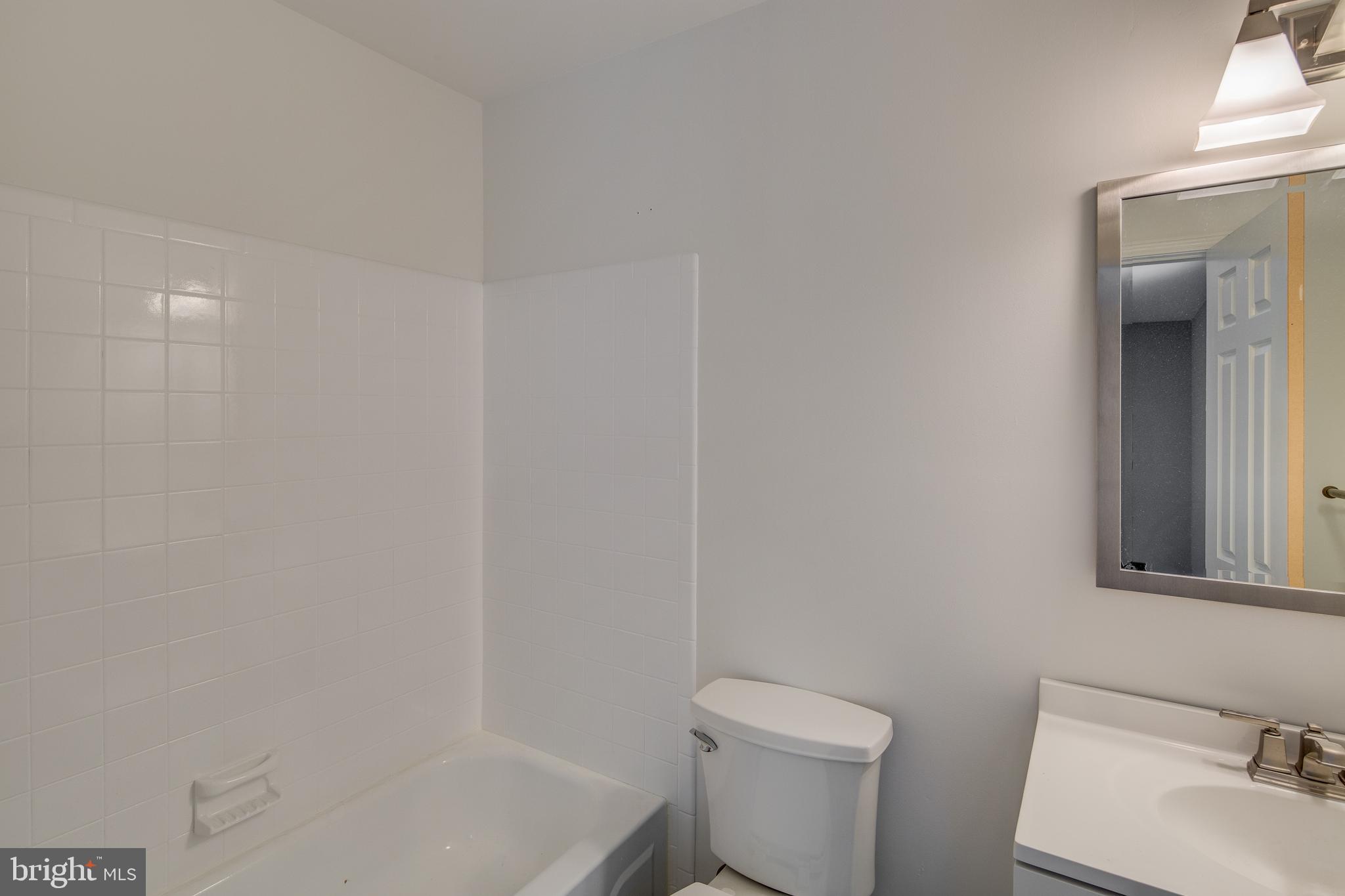 14 Longhurst Road Marlton, NJ 08053 - Photo 13 of 27 Gallery Image 13