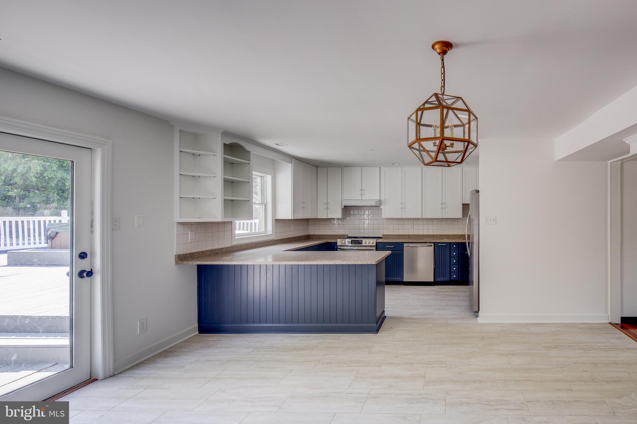 14 Longhurst Road Marlton, NJ 08053 - Photo 5 of 27 Gallery Image 5