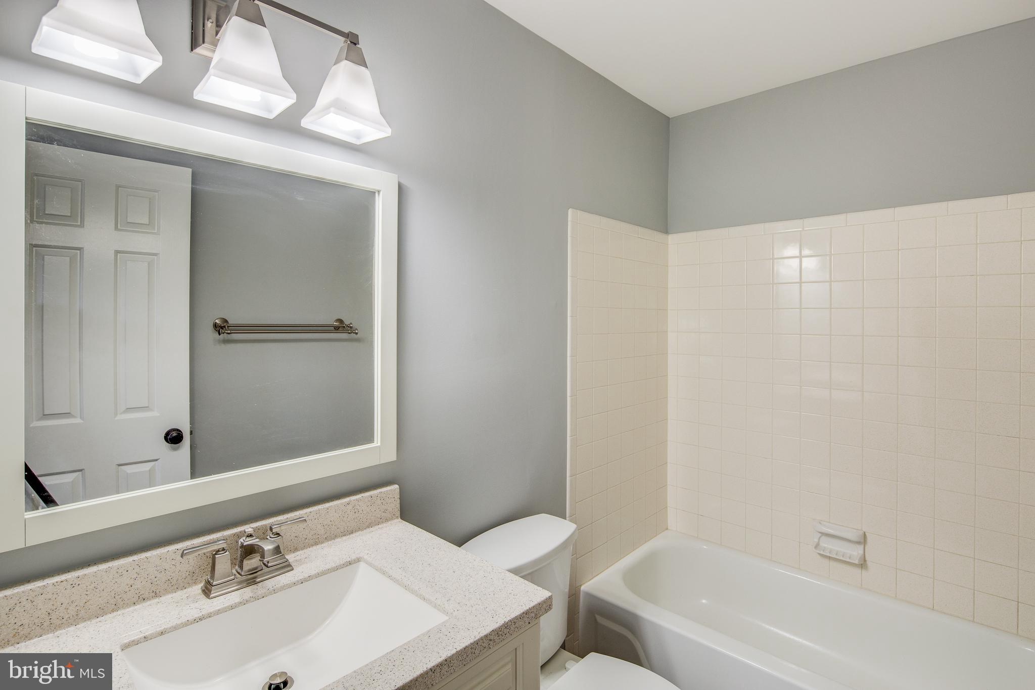 14 Longhurst Road Marlton, NJ 08053 - Photo 10 of 27 Gallery Image 10