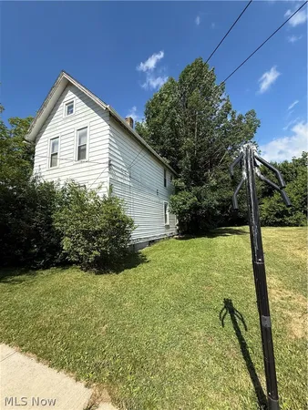 $94,900 | 3437 East 69th Street, Cleveland, OH 44127