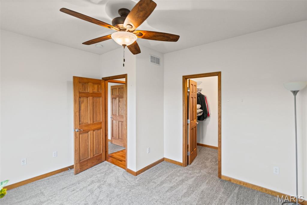 1050 Buckeye Crossing Highland, IL 62249 - Photo 31 of 57