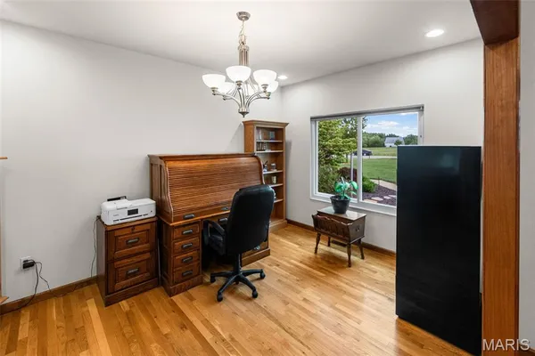 $455,000 | 1050 Buckeye Crossing, Highland, IL 62249