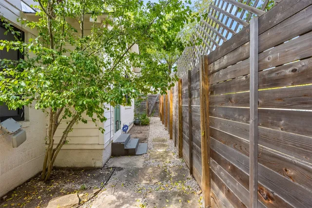 $636,000 | 712 Harris Avenue, Unit 1, Austin, TX 78705