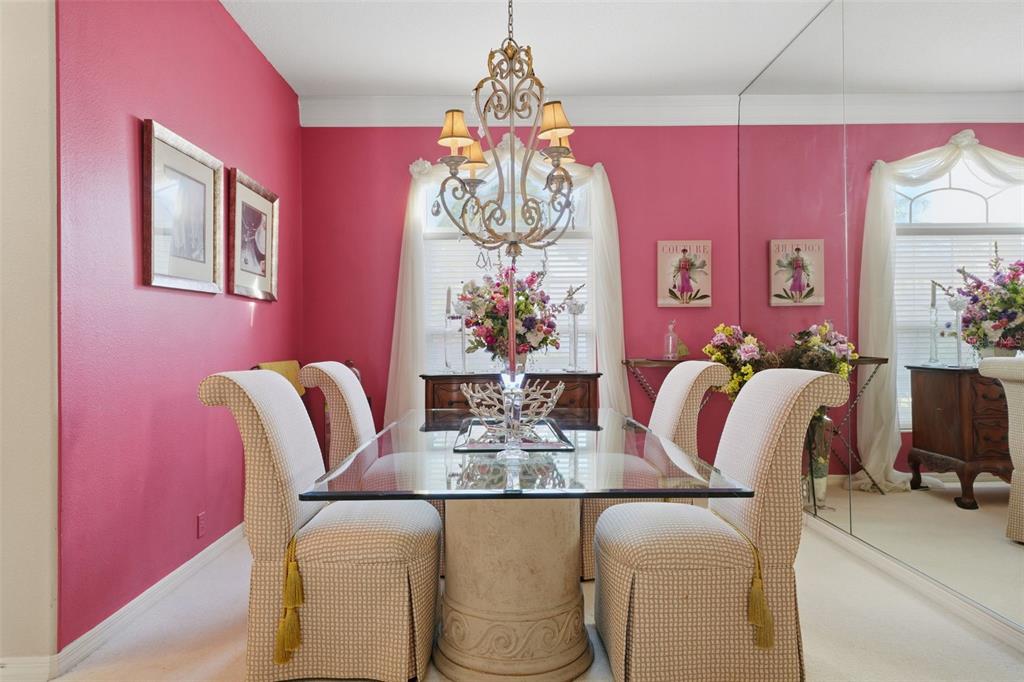 507 Cheval Drive Venice, FL 34292 - Photo 11 of 43 a dining room with furniture and window