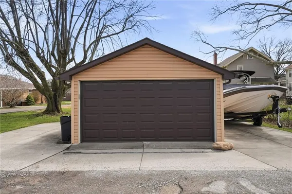 $324,900 | 1284 Corporation Street, Beaver, PA 15009