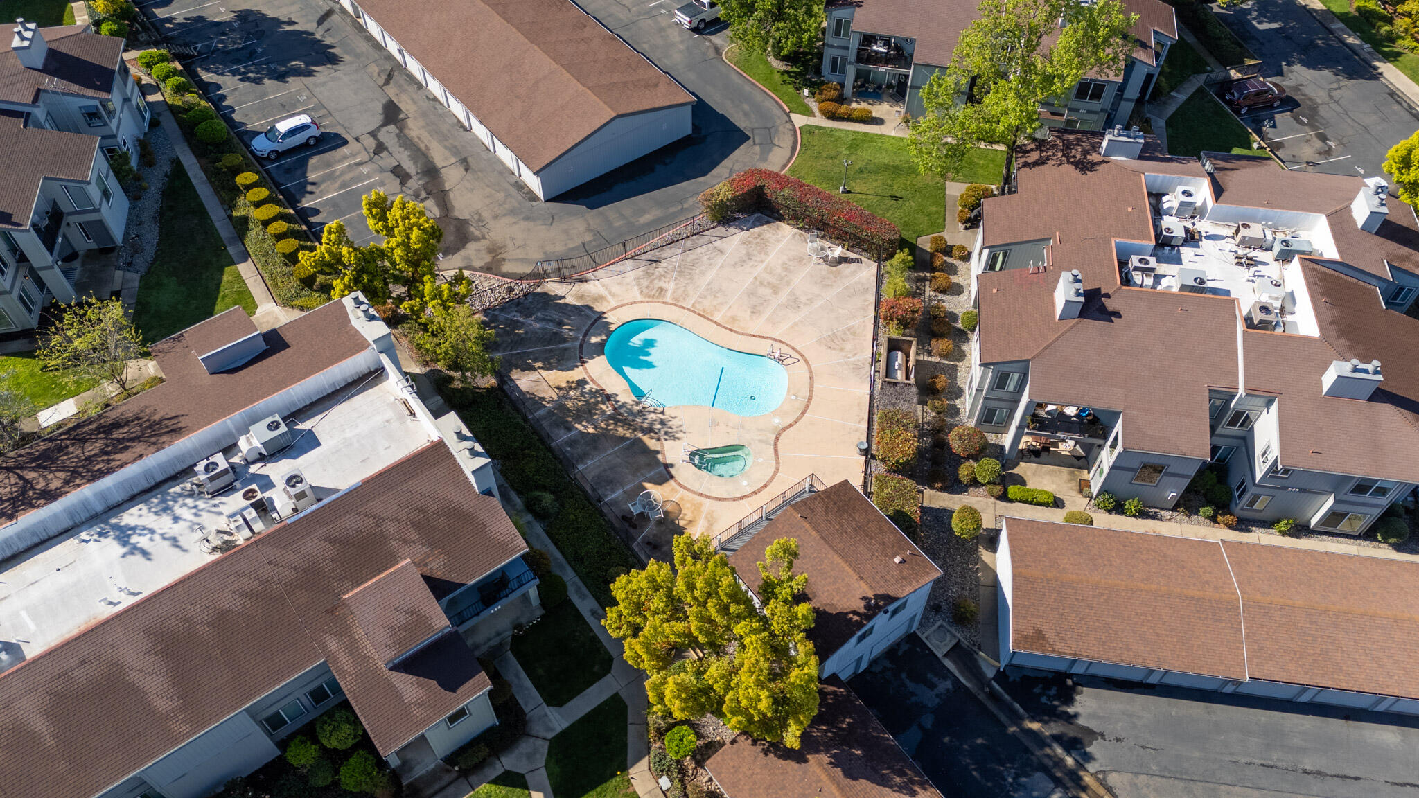 225 Ridgetop Drive, Unit 215 Redding, CA 96003 - Photo 20 of 23 225-2