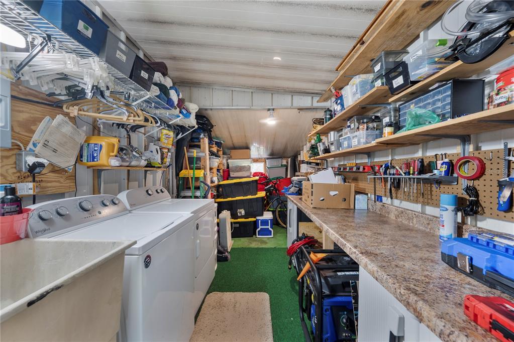 1610 Reynolds Road, Unit 187 Lakeland, FL 33801 - Photo 13 of 20 a utility room with dryer and washer