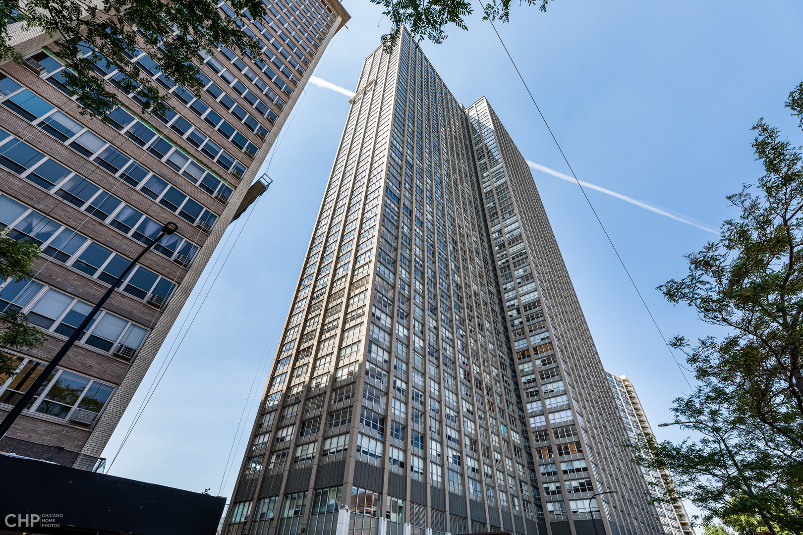 655 West Irving Park Road, Unit 1611 Chicago, IL 60613 - Photo 1 of 19