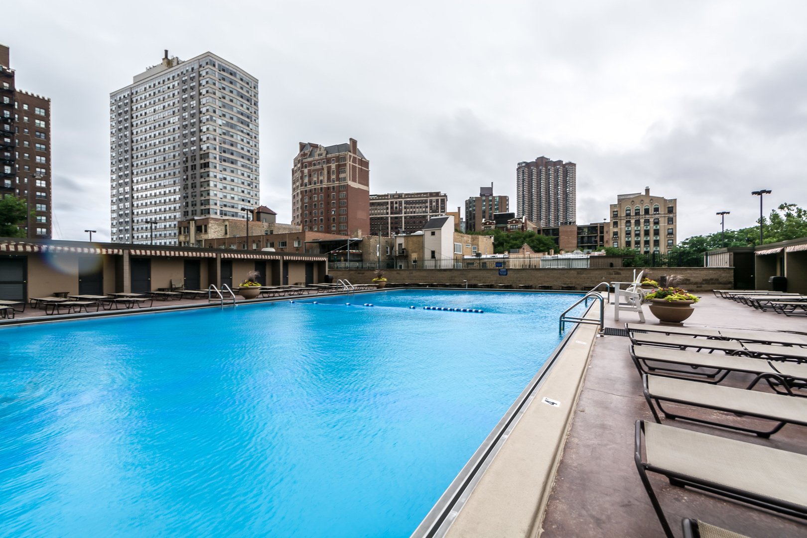 655 West Irving Park Road, Unit 1611 Chicago, IL 60613 - Photo 11 of 19