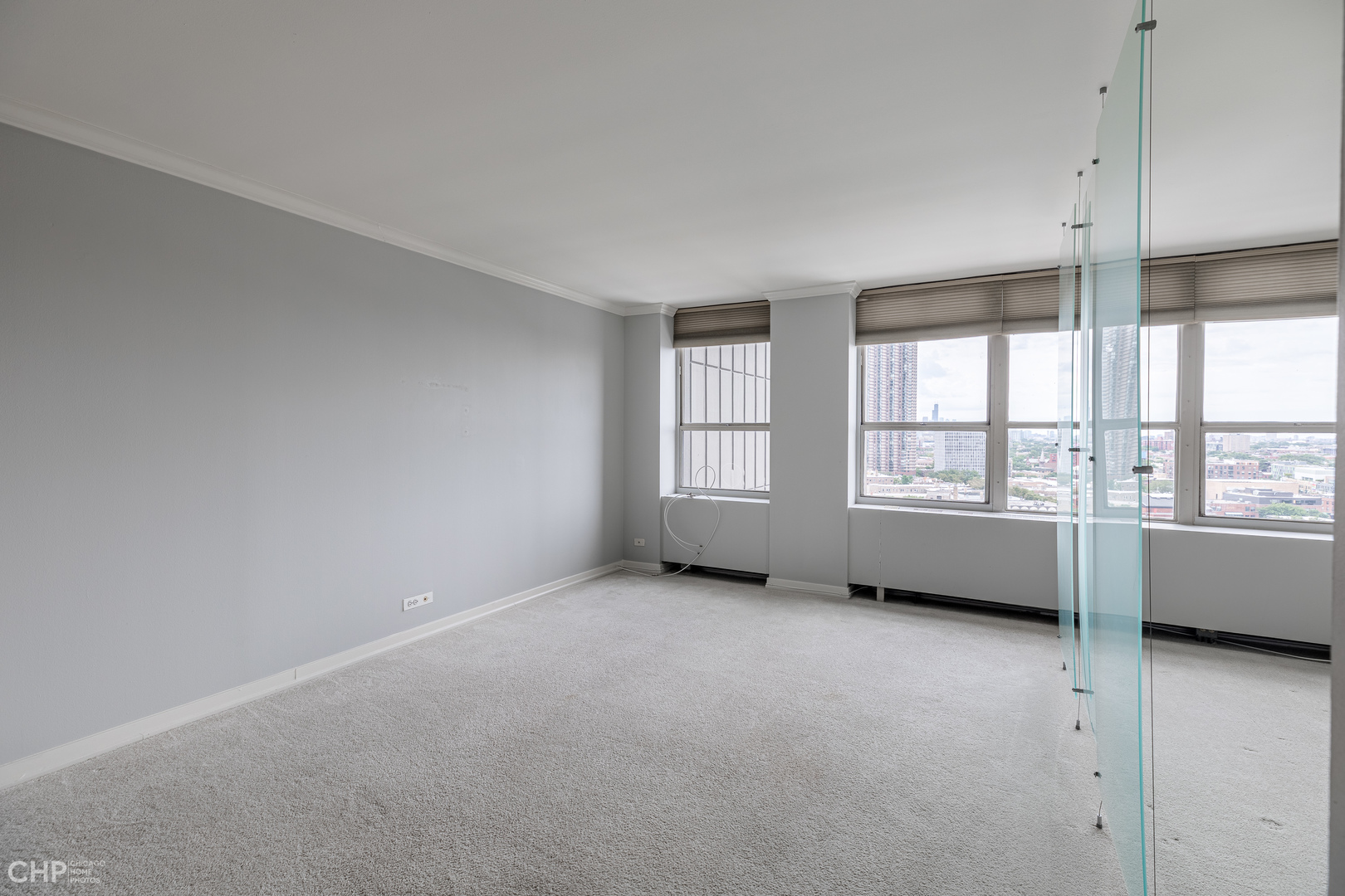 655 West Irving Park Road, Unit 1611 Chicago, IL 60613 - Photo 3 of 19