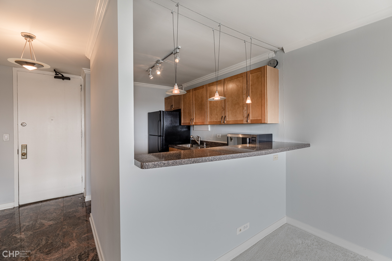 655 West Irving Park Road, Unit 1611 Chicago, IL 60613 - Photo 6 of 19