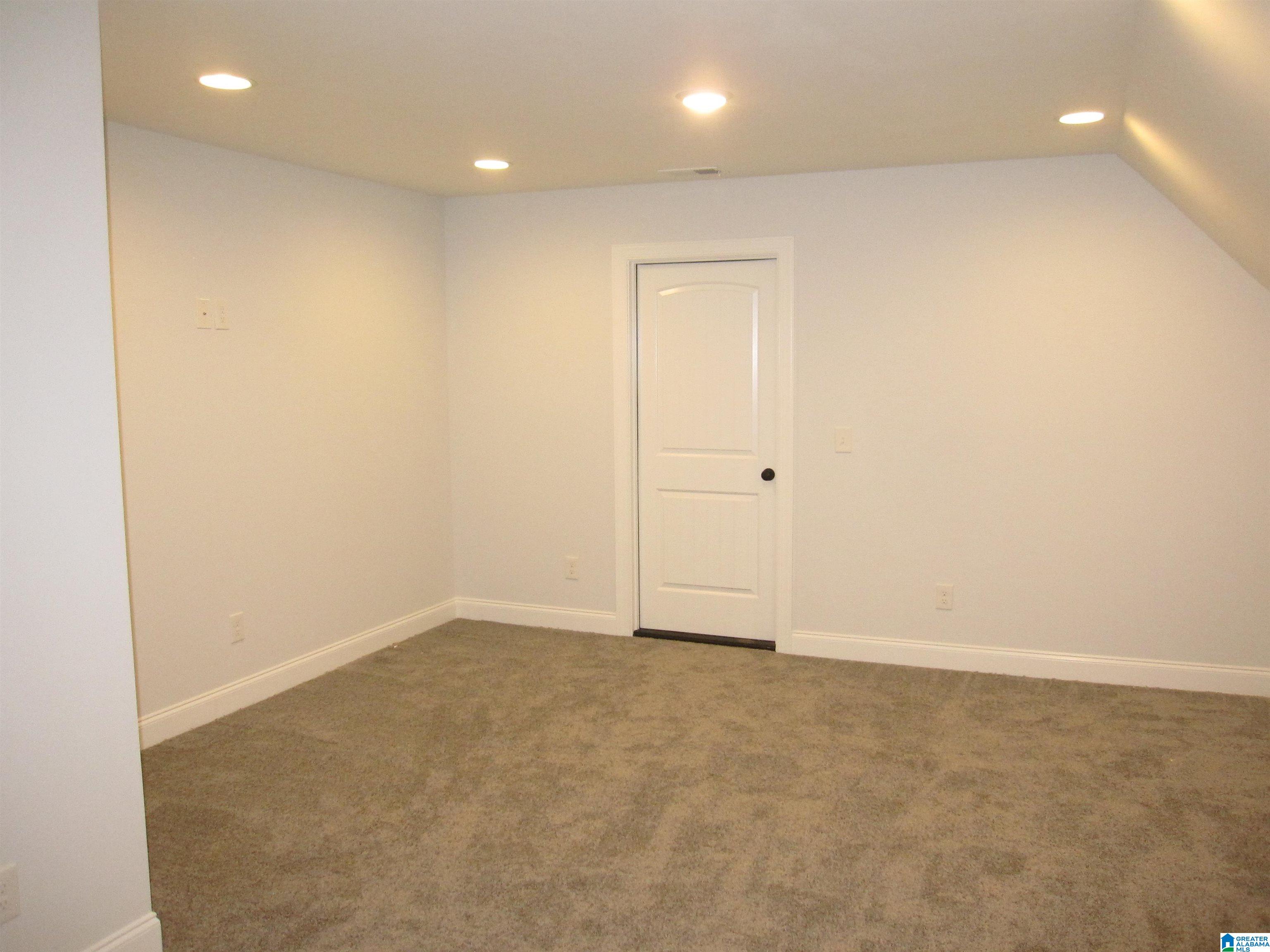 2012 Grey Oaks Terrace Pelham, AL 35124 - Photo 23 of 25