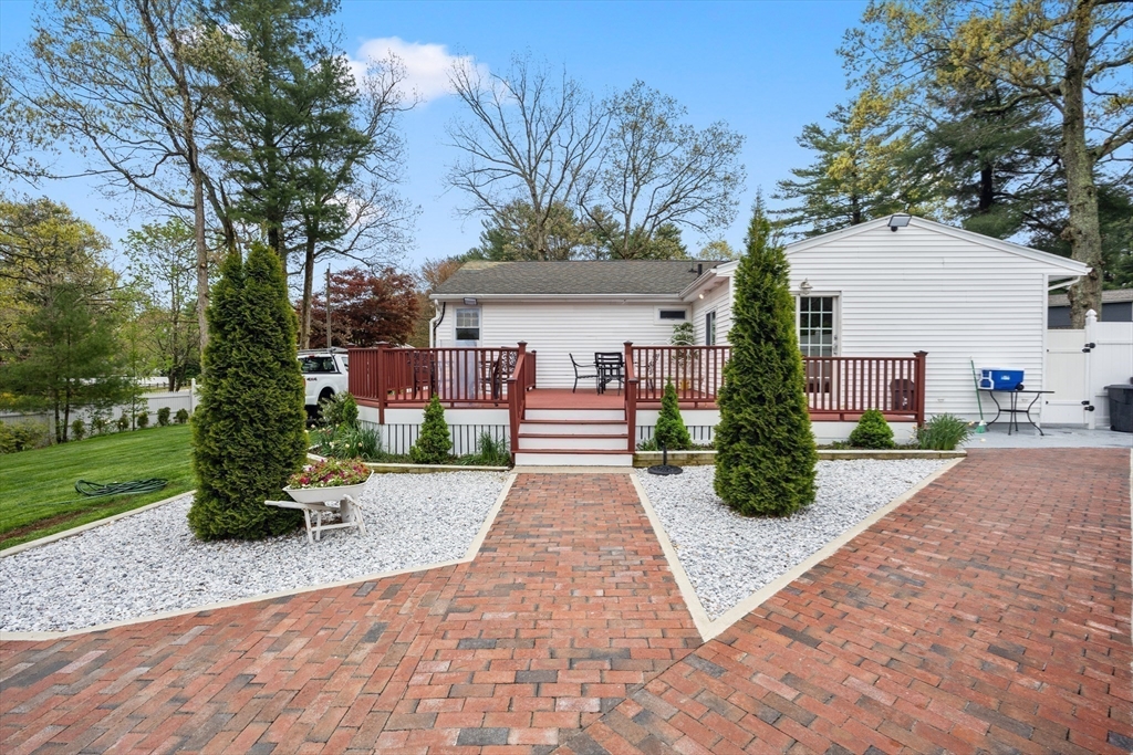 51 Howland Road Stoughton, MA 02072 - Photo 13 of 34 Gallery Image 13