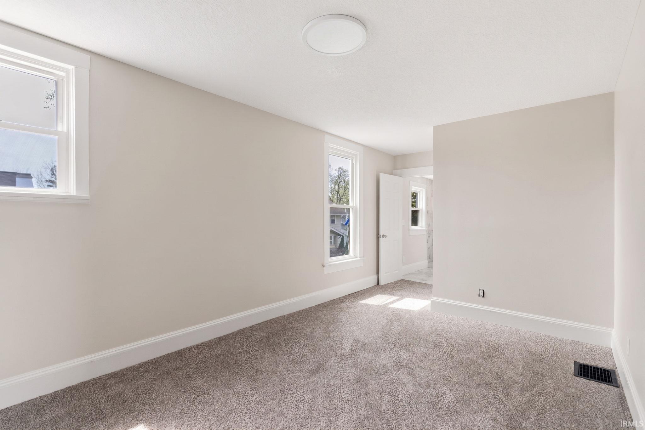 3632 South Harrison Street Fort Wayne, IN 46807 - Photo 20 of 36