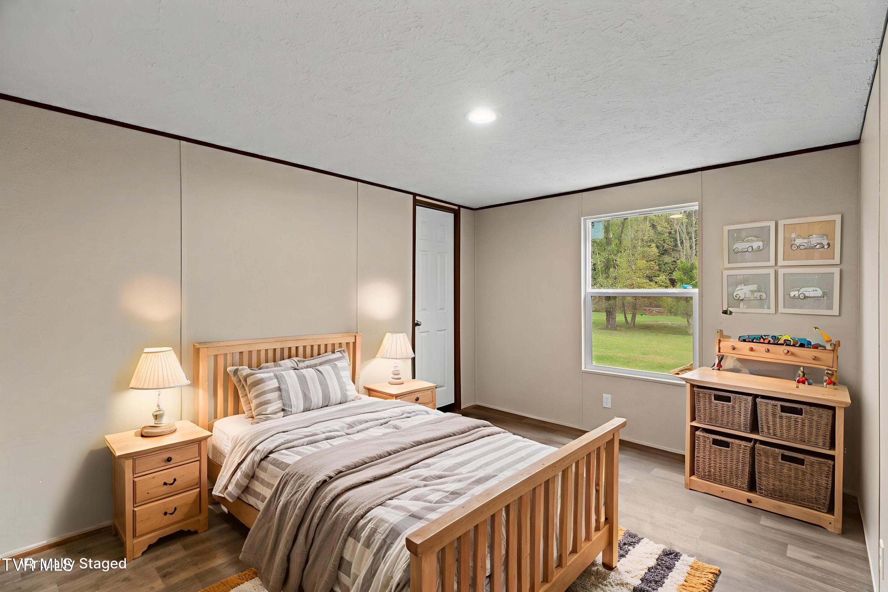 569 Bancroft Chapel Road Kingsport, TN 37660 - Photo 17 of 36 Virtually staged bed 3