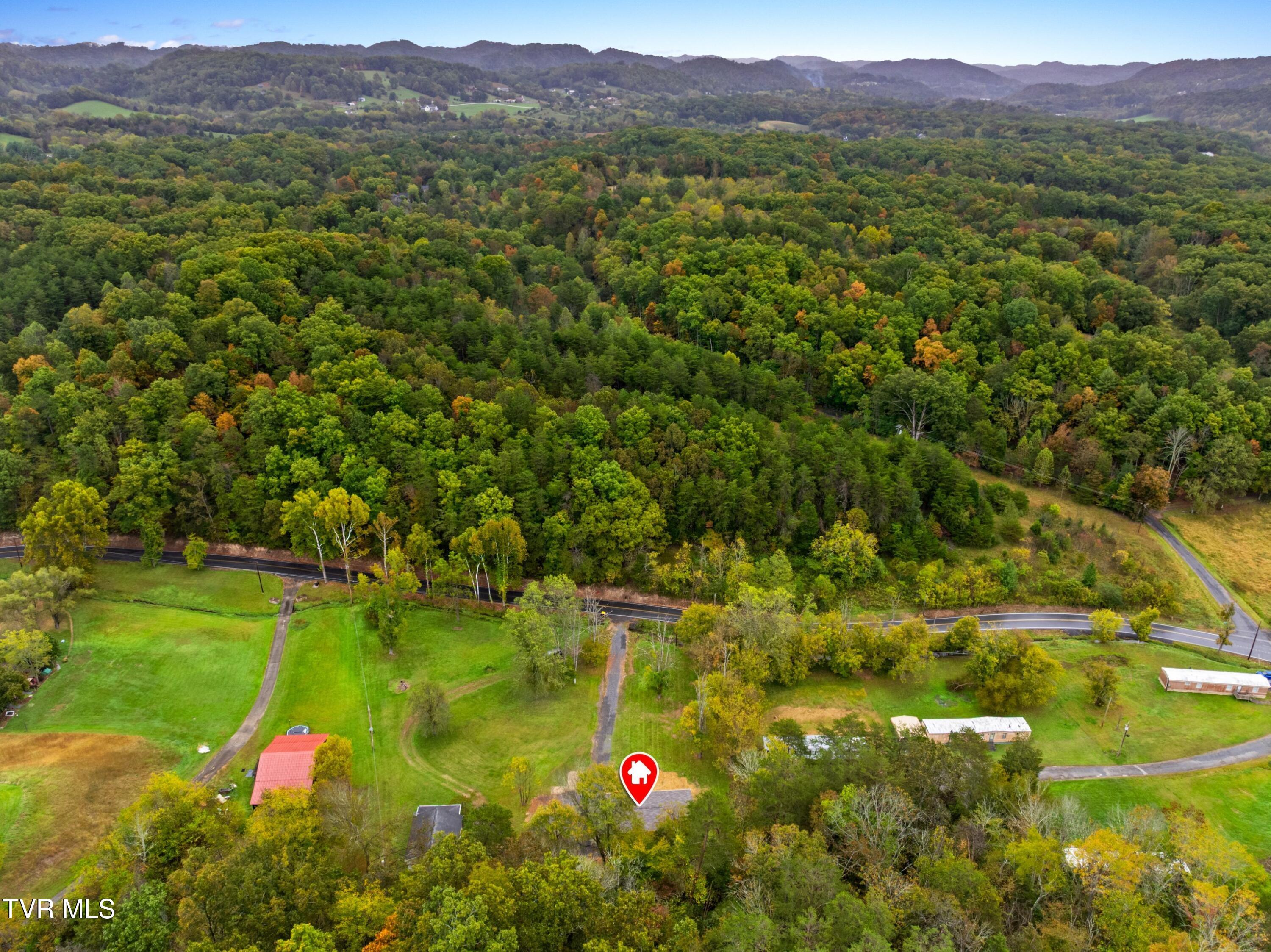 569 Bancroft Chapel Road Kingsport, TN 37660 - Photo 31 of 36 041-569BancroftChapelRoad-Kingsport-TN-3