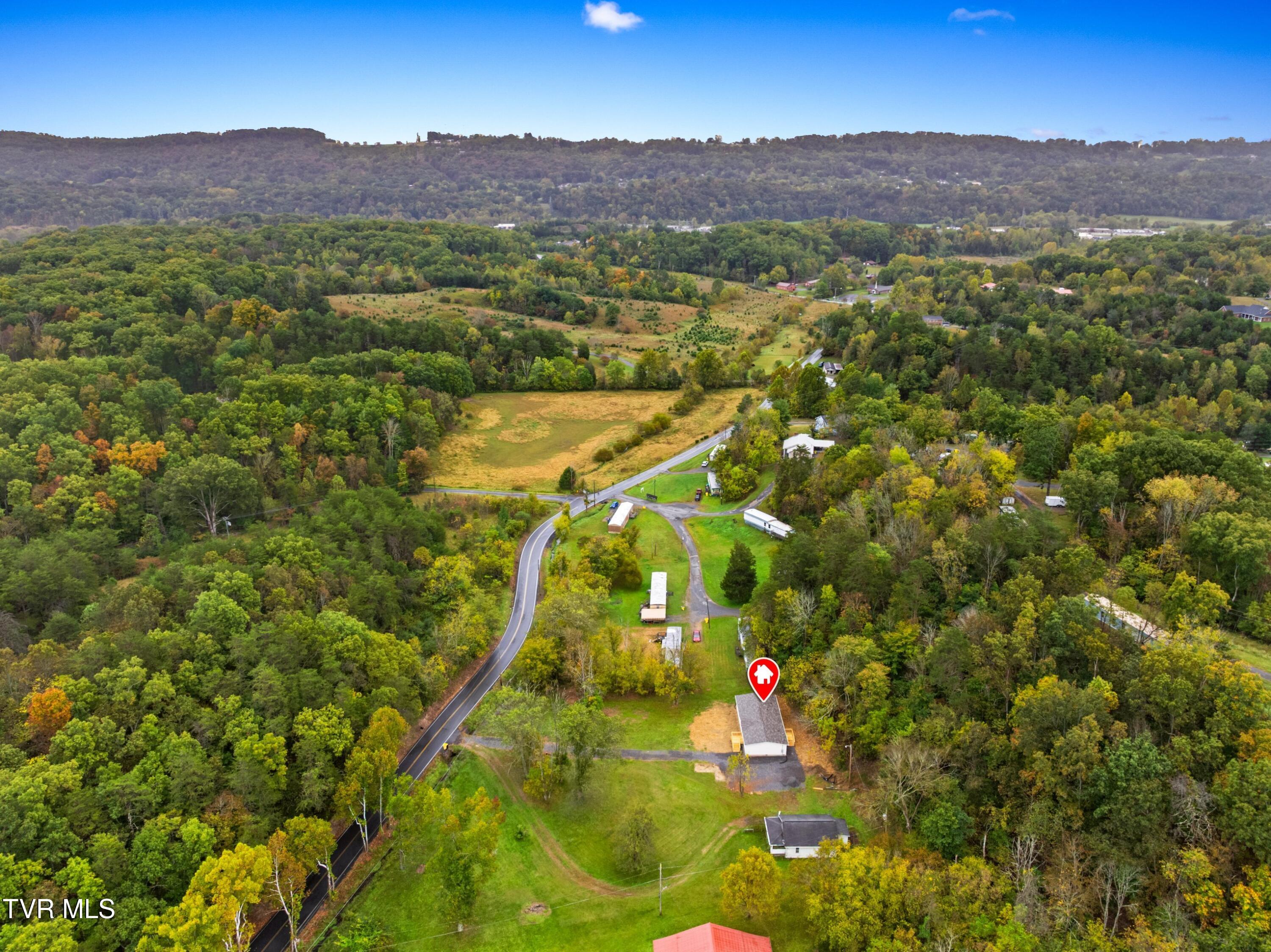 569 Bancroft Chapel Road Kingsport, TN 37660 - Photo 32 of 36 042-569BancroftChapelRoad-Kingsport-TN-3