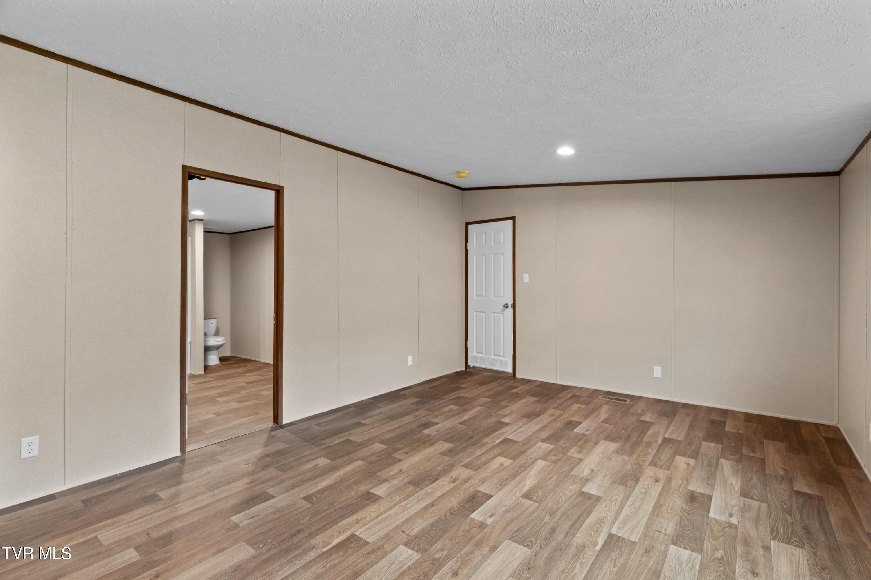 569 Bancroft Chapel Road Kingsport, TN 37660 - Photo 10 of 36 015-569BancroftChapelRoad-Kingsport-TN-3