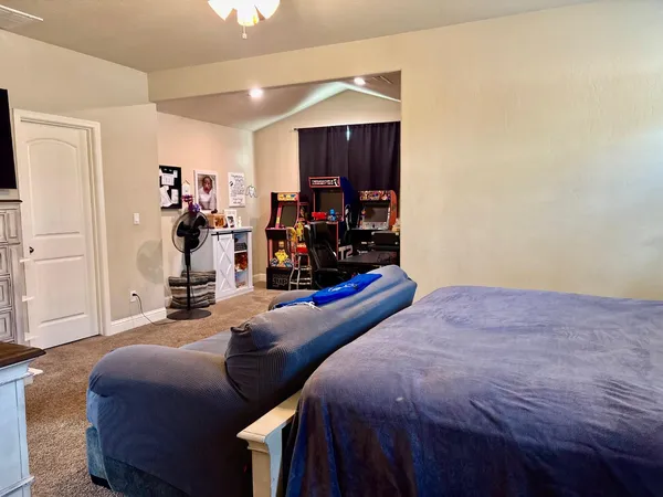 $478,000 | 2220 North Shady Street, Visalia, CA 93291