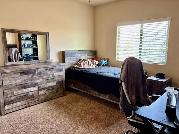 $478,000 | 2220 North Shady Street, Visalia, CA 93291