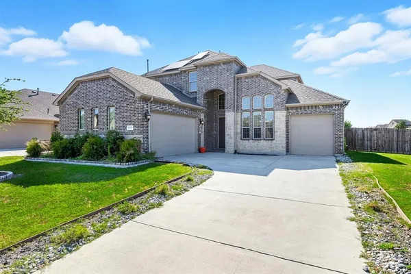 $3,100 | 717 Whippoorwill Drive, Midlothian, TX 76065