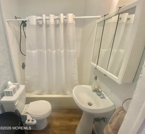 $2,400 | 401 Main Street, Unit 2, Bradley Beach, NJ 07720
