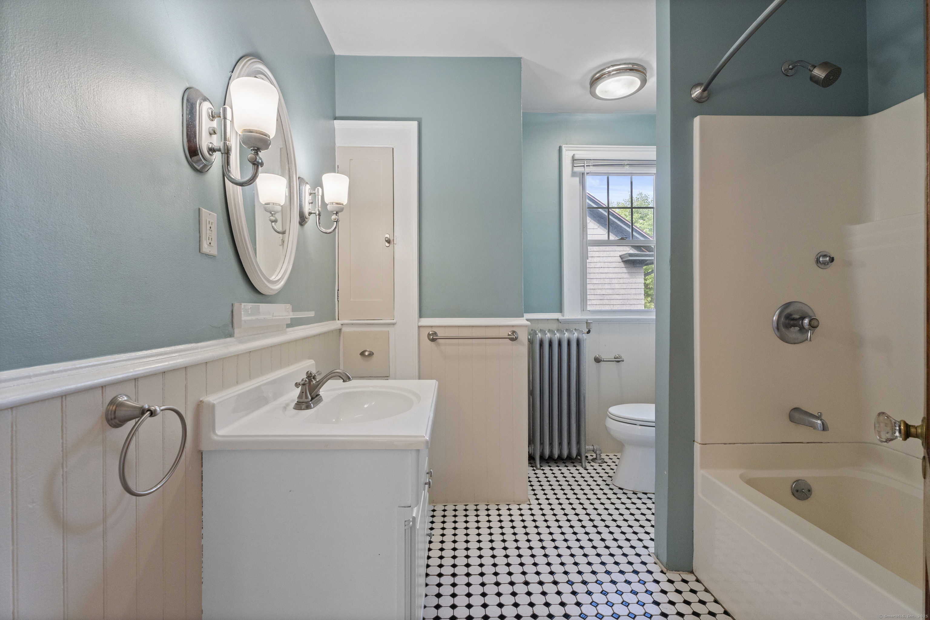 809 Edgewood Avenue New Haven, CT 06515 - Photo 15 of 39