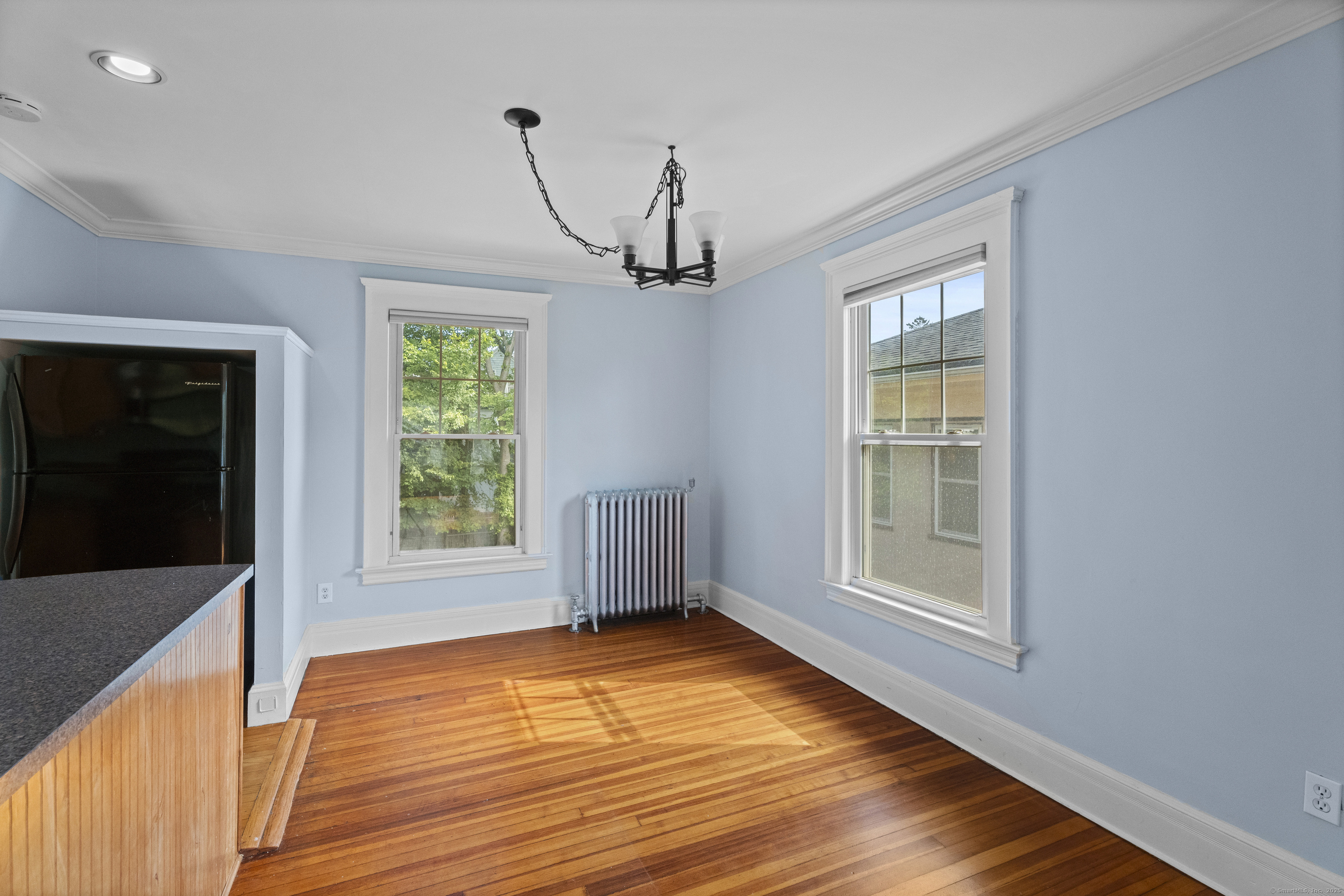 809 Edgewood Avenue New Haven, CT 06515 - Photo 17 of 39