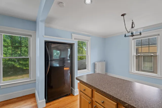 $2,700 | 809 Edgewood Avenue, New Haven, CT 06515