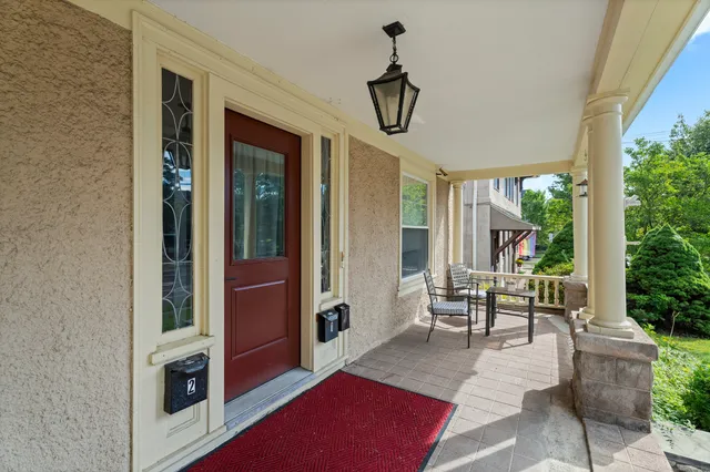 $2,700 | 809 Edgewood Avenue, New Haven, CT 06515