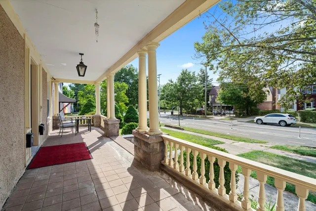 $2,700 | 809 Edgewood Avenue, New Haven, CT 06515