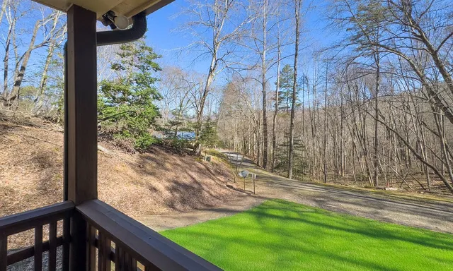 $469,000 | 526 Garland Ridge Drive, Hayesville, NC 28904