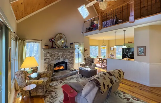 $469,000 | 526 Garland Ridge Drive, Hayesville, NC 28904