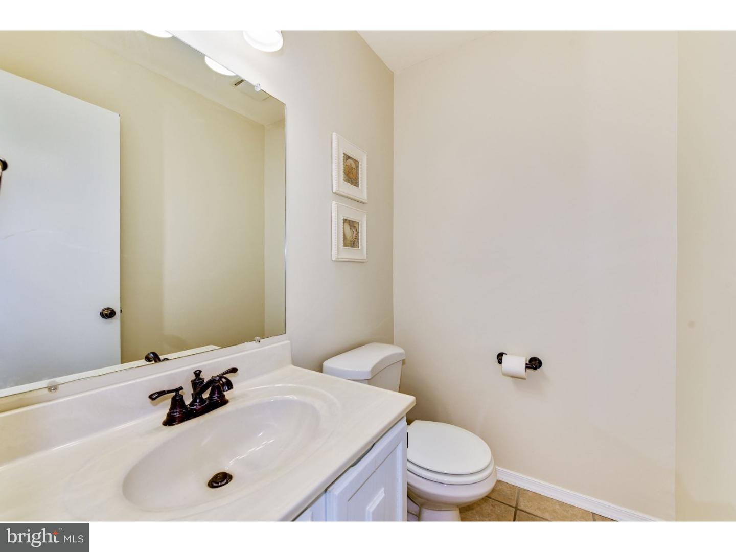 93 Farnwood Road Mount Laurel, NJ 08054 - Photo 13 of 25 Half Bath