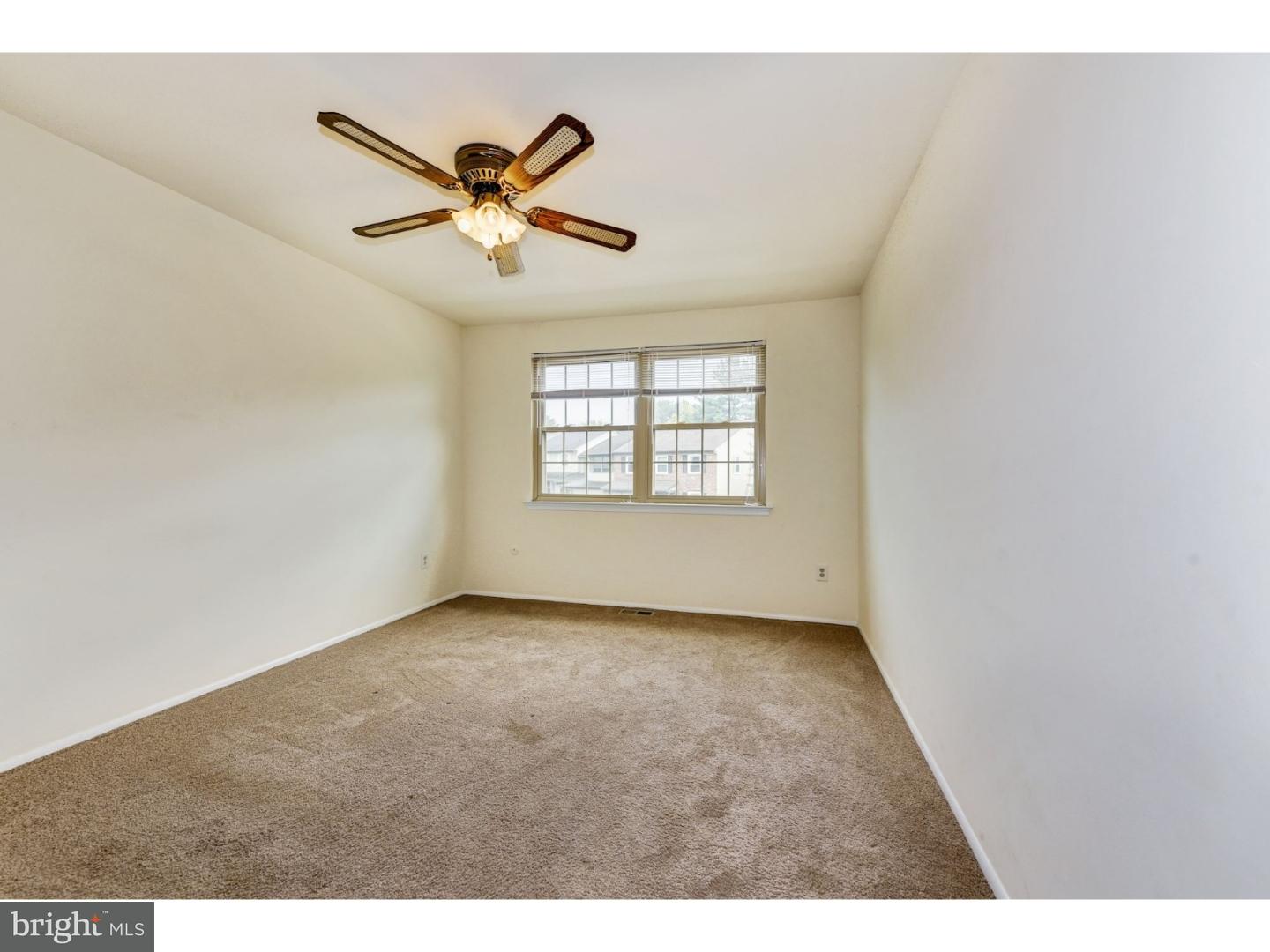93 Farnwood Road Mount Laurel, NJ 08054 - Photo 17 of 25 Bedroom 2
