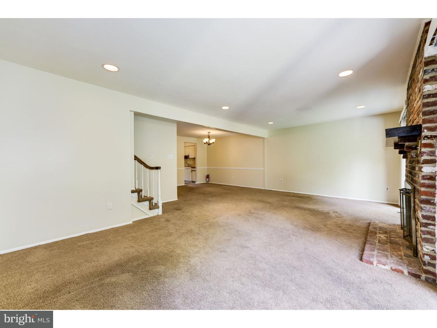 93 Farnwood Road Mount Laurel, NJ 08054 - Photo 10 of 25 Great Room