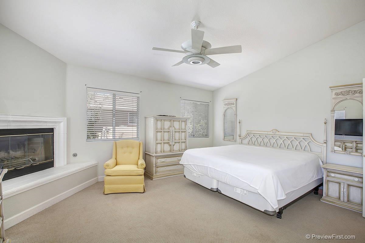 14618 Colony Way Poway, CA 92064 - Photo 17 of 24 Gallery Image 17