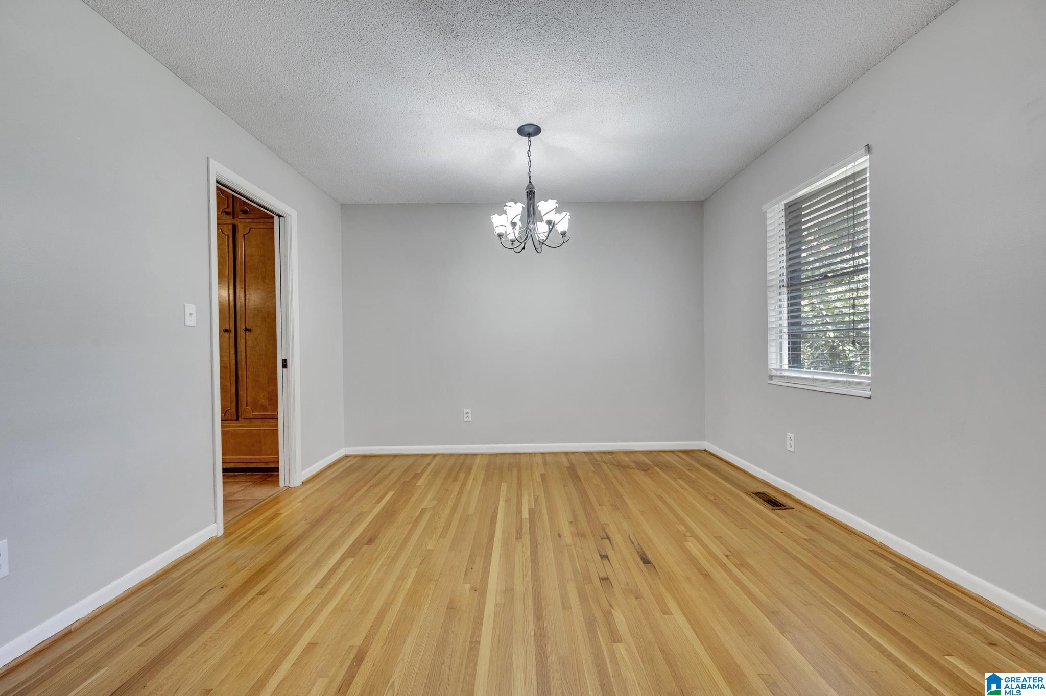 5956 Tommy Town Road Mount Olive, AL 35117 - Photo 7 of 36