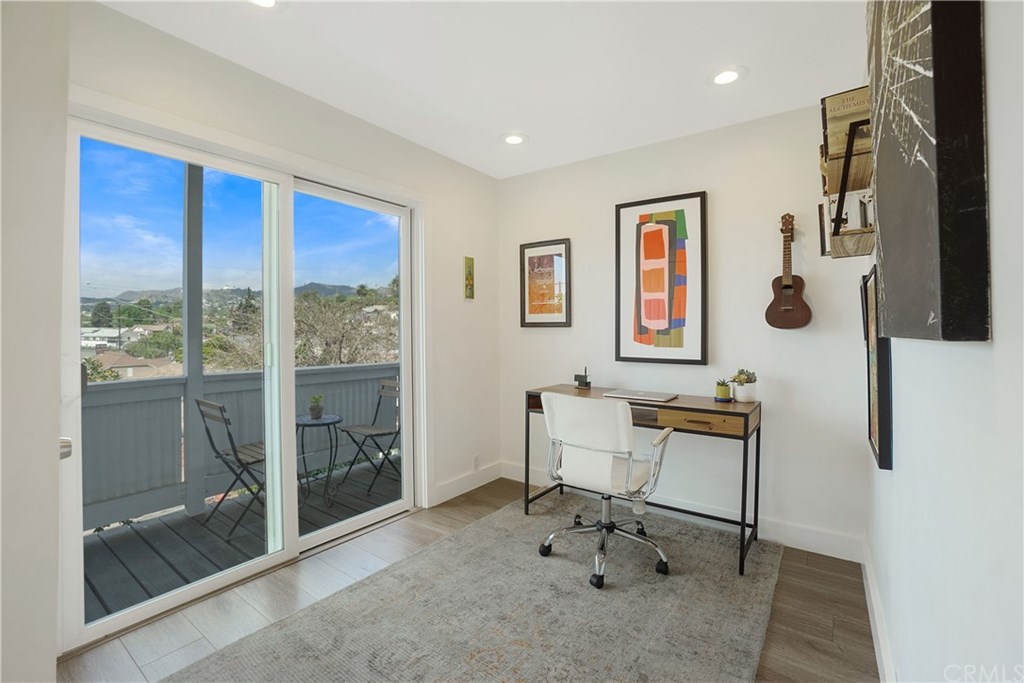 1743 Griffith Park Boulevard Silver Lake, CA 90026 - Photo 18 of 38