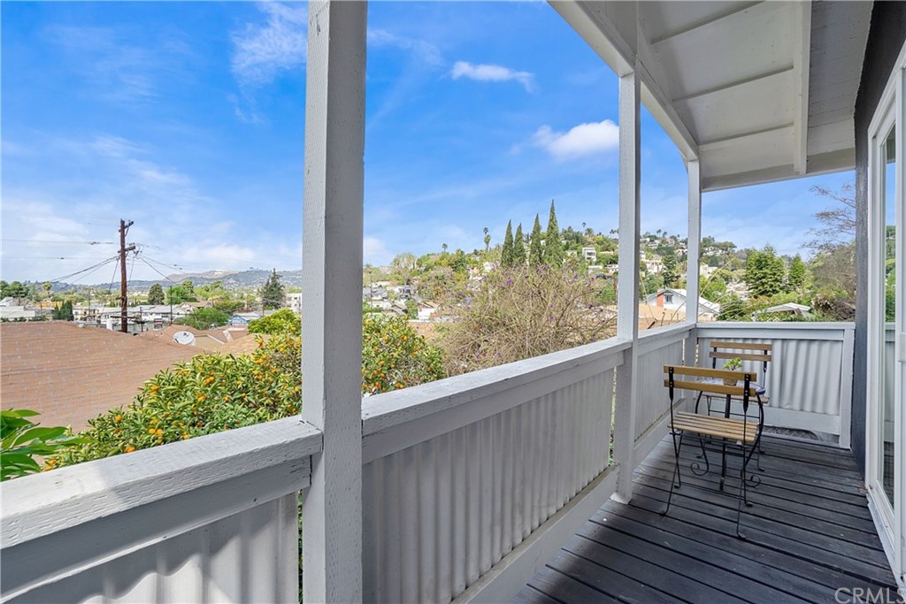 1743 Griffith Park Boulevard Silver Lake, CA 90026 - Photo 23 of 38