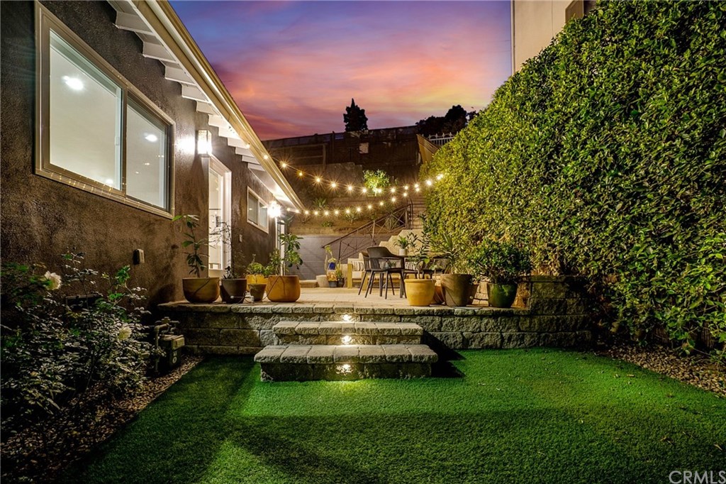 1743 Griffith Park Boulevard Silver Lake, CA 90026 - Photo 36 of 38