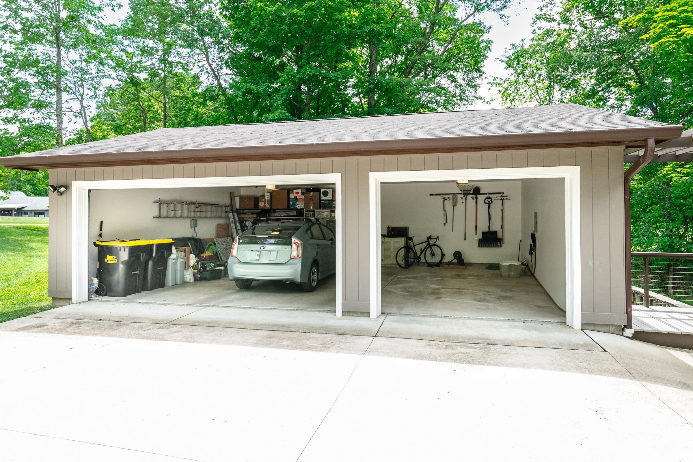 4691 East Inverness Woods Road Bloomington, IN 47401 - Photo 33 of 35