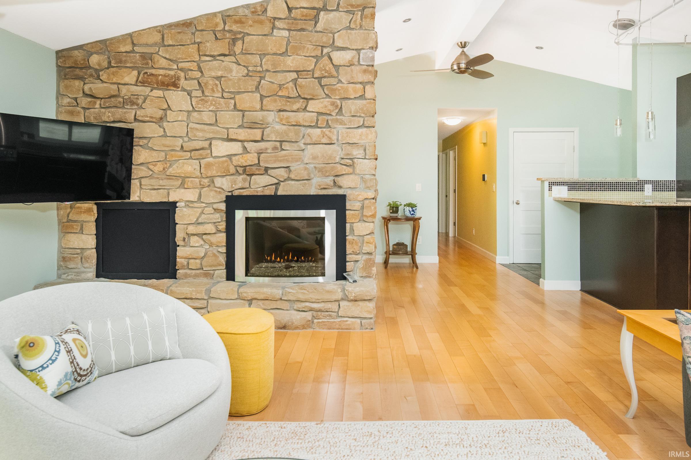 4691 East Inverness Woods Road Bloomington, IN 47401 - Photo 6 of 35