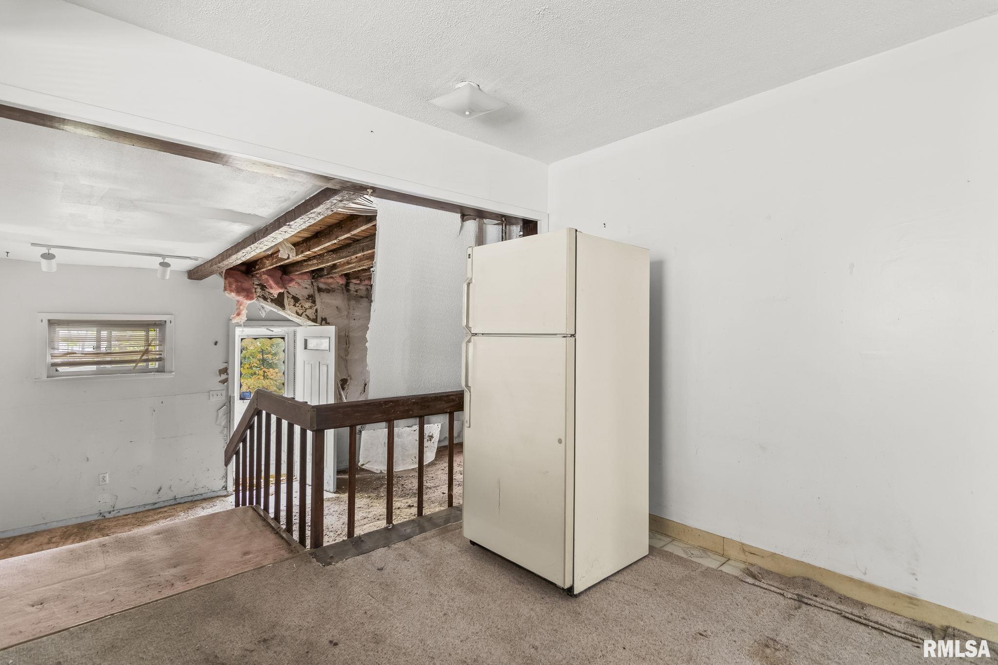 1504 East Phillips Street Springfield, IL 62702 - Photo 11 of 30