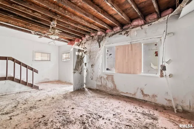 $24,900 | 1504 East Phillips Street, Springfield, IL 62702